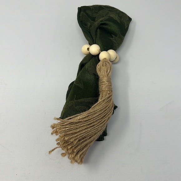 Set of 6 Napkin Rings Wooden Beads & Jute Rope Tassels Rustic Table Setting - Picture 3 of 6